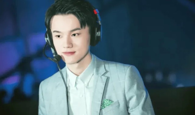 九游体育比分-瓶子发文：毁了，挑杯卫冕冠军也止步第一轮了